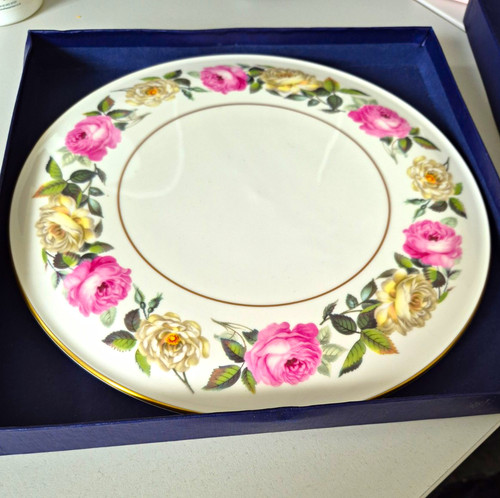 Royal worcester gateau - royal,