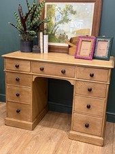 Antique Pine Kneehole /