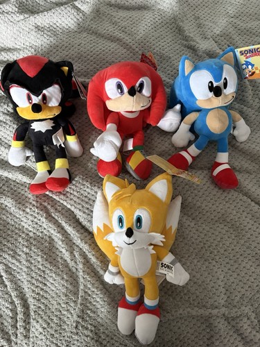 Sega plush bundle - plush, tails