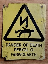 Original 1950s GWR Enamel Railway Sign. Yellow  Danger In both English & Welsh.