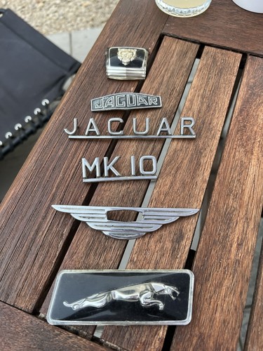 Vintage jaguar car badge - vintage,
