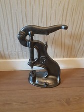 VINTAGE PUNCHING AND