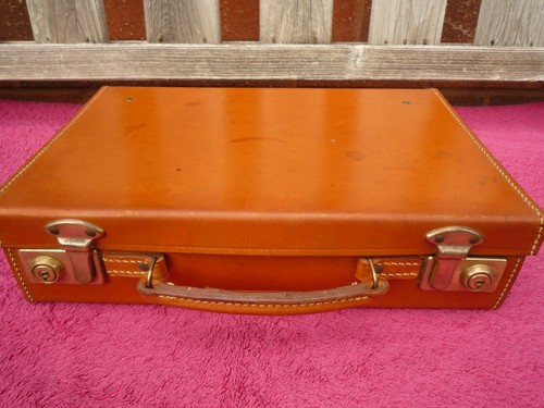 Vintage tan leather - tan, small
