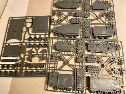 Baneblade chassis tracks - baneblade, chassis,
