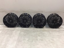 Lamborghini Urus SE 23” Gloss Black Alloy Wheels 2025 Model 