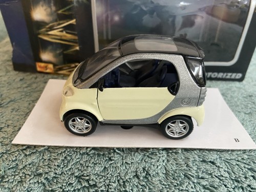 Maisto scale diecast - maisto,