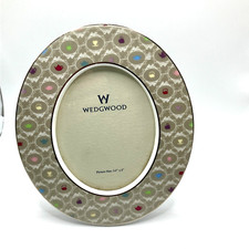 Wedgwood photo frame bone