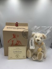 Danbury Mint Steiff Of Germany Vintage The Millennium Bear with Medallion 17295