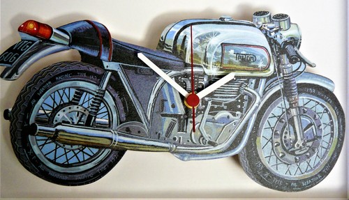 Triton wall hanging clock - wall,