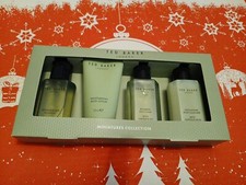 Ted Baker London Jasmine Lime