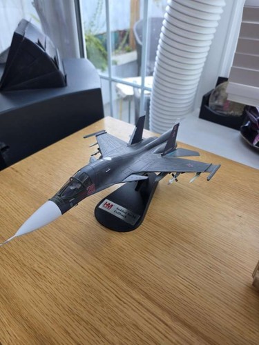 Flanker fighter 1 72 - su-34,