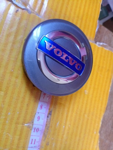 Volvo silver 64mm alloy wheel - silver,