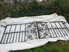 VINTAGE BEAUTIFUL ORNATE DRIVE WAY GATES  ** 10 ft **