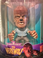 The Werewolf mini statue (by