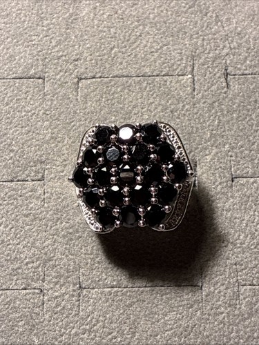 Black spinel sterling - black,