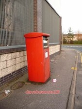 PHOTO  STANLEY GREEN: POSTBOX NO BH15 505 WILLIS WAY THIS POSTBOX OF A MODERN DE