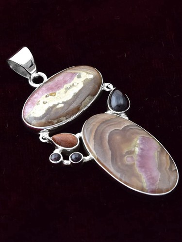 Handmade natural stones