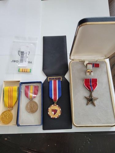 Army vietnam war medal - war, lot