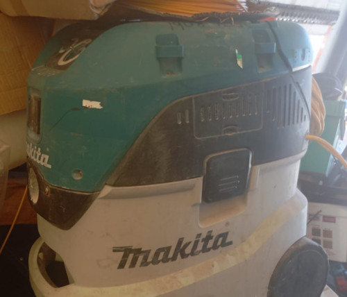 Makita vc4210mx1 class dust - makita,