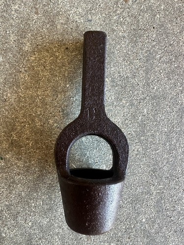 Vintage hollow punch - vintage, 1/4