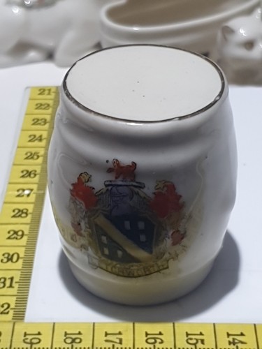 Crested ware china barrel - china,,