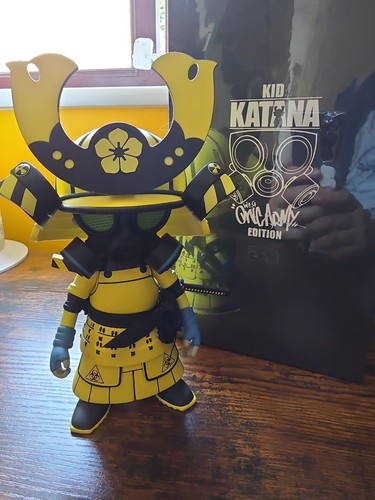 2petalrose kid katana hazard - kid,