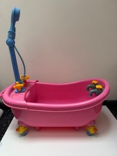 VINTAGE BABY BORN BATH SHOWER ( SQUIRTS WATER)