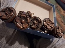Set Of 6 Oak Vintage Draw Knobs Pulls Carved Primrose Flower Motif