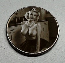 Pin Up In VTG Kitchen Clad Quarter Surface Engraved Hobo Nickel / Love Token