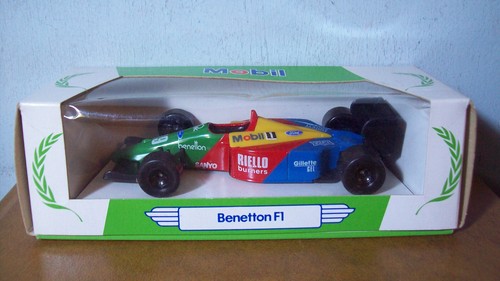Corgi mobil collection - corgi,