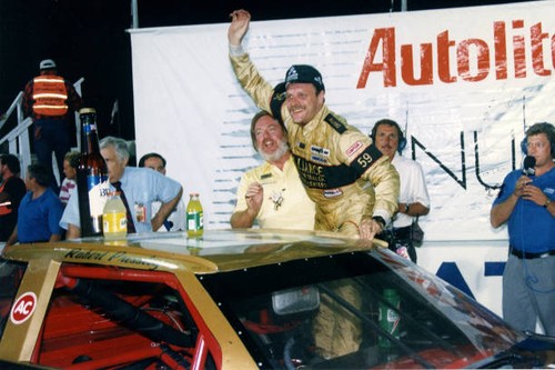 Robert pressley exits car - pressley,