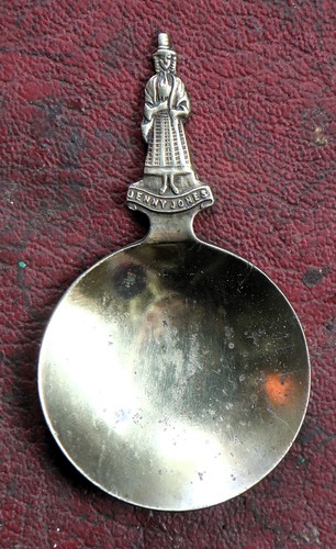 Vintage brass tea - a,