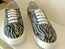 GEMO BLACK / GREY ZEBRA PRINT