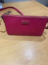 DKNY handbag new. Pink. 