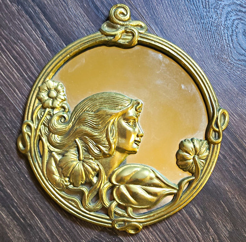 Round gold brass - round,