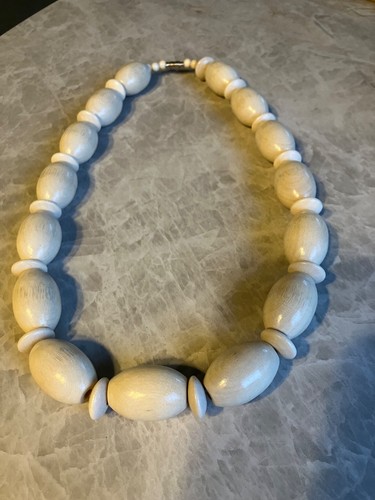 Lovely chunky wooden bead - chunky,