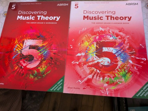Abrsm discovering music - music, theory