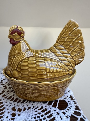 Vintage ceramic chicken a - ceramic,