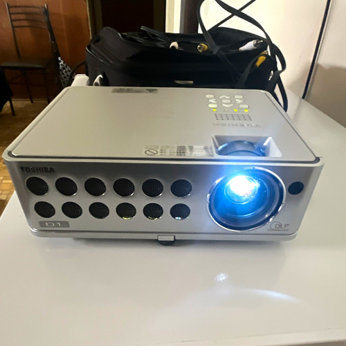 Toshiba tdp dlp - tdp-d1,