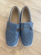 Gorgeous Pair Of Ladies Hotter Summer Shoes