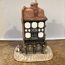 Lilliput Lane  - The Coach &