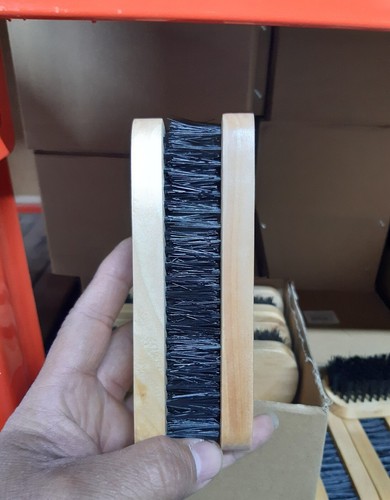 Shoe brushes wooden iron - wooden,