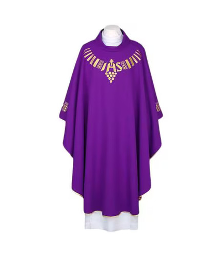 Purple chasuble embroidered - chasuble,,