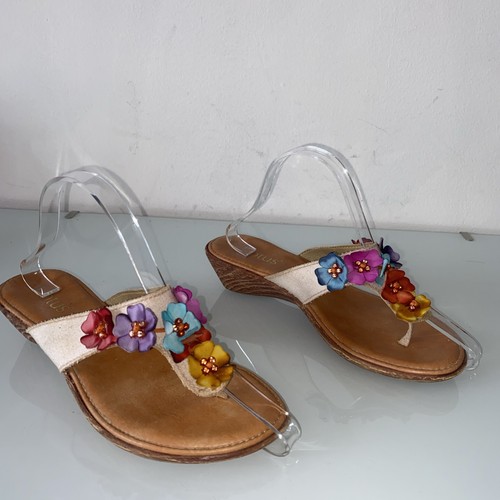Cream floral leather - cream, wedge