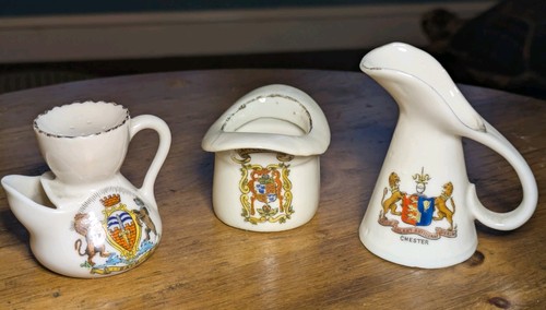 Crested china trio - trio,, &