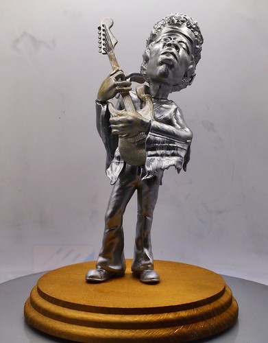 Jimi hendrix statue metallic - hendrix, statue-