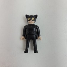 Kinder Egg Surprise DC Super