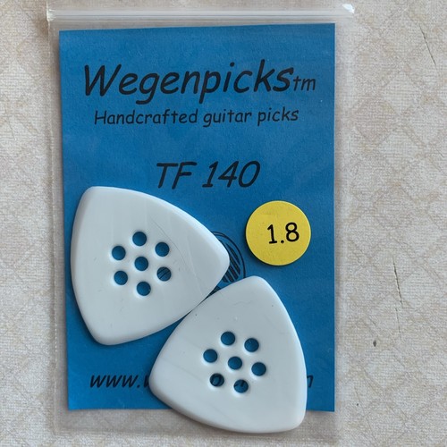 Wegen triangular pick 8mm - wegen,