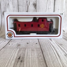 Bachmann Electric Trains Santa Fe Red Caboose 17404 ATSF 999628 Boxed VGC