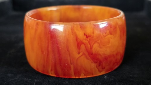 Vintage marbled red ink - red,